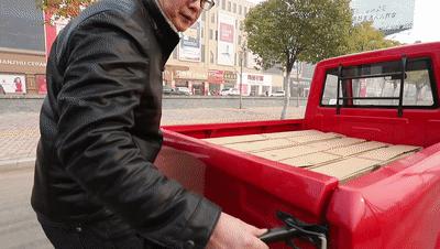 开云电皮卡2019款体验如何?三位体验官这样说……