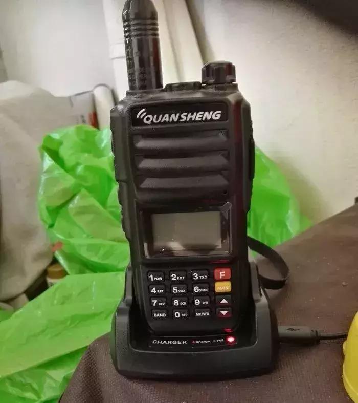 推荐自驾游最佳对讲机,冬天自驾游适合带什么手机