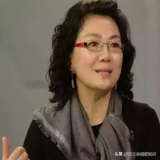 听金铁霖、阎维文、戴玉强、邹文琴、廖昌永等名师阐述怎样唱歌？