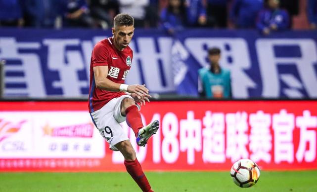 国足12强输球的原因,12强赛国足首战败北