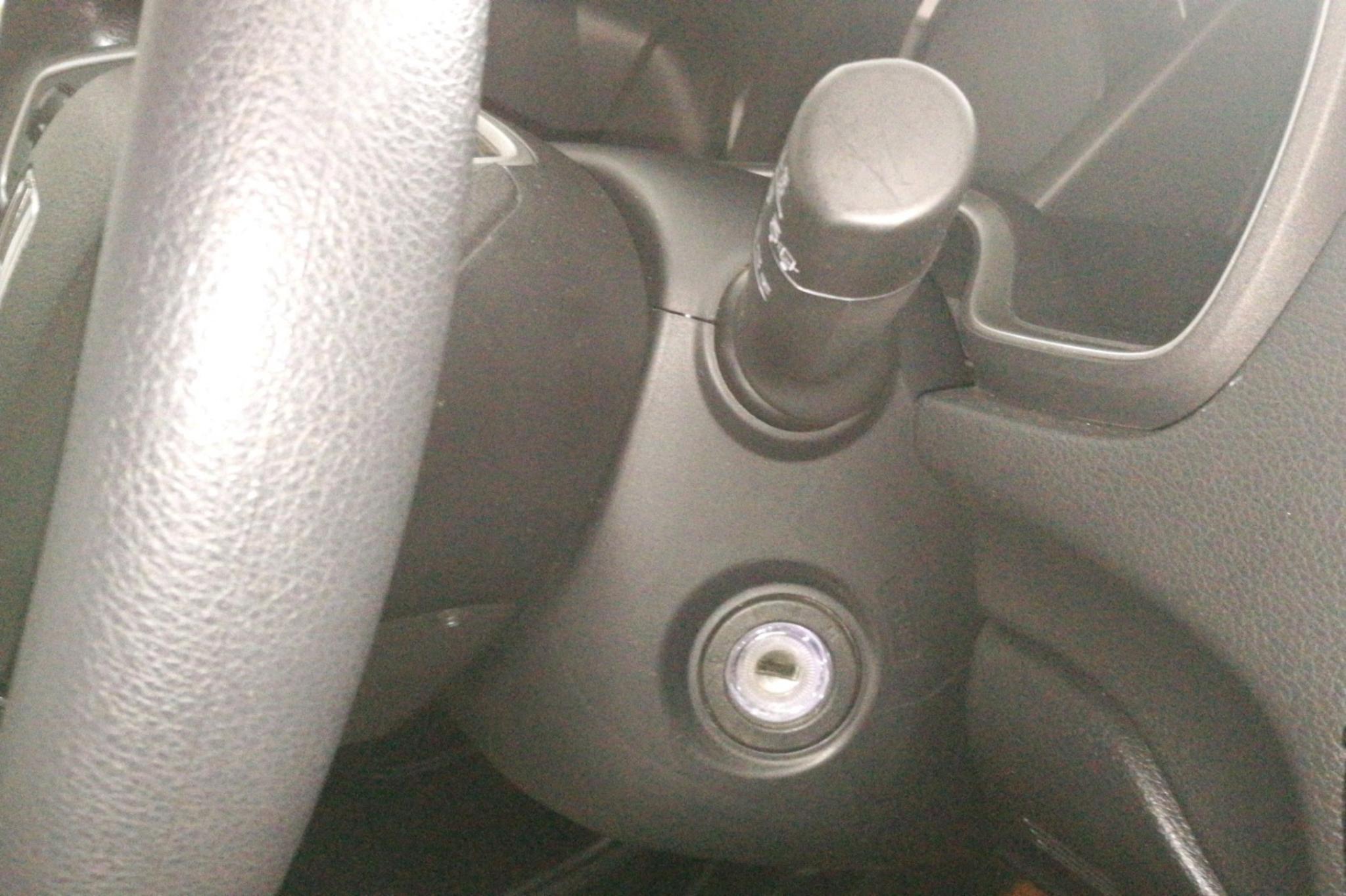 本田cr-v遥控钥匙怎样一键升窗,本田cr-v遥控钥匙关闭车门无反应