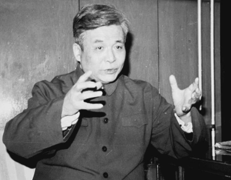 首颗原*弹子**基地的唯一私照：四位来自上海的姑娘，后来发展怎样？