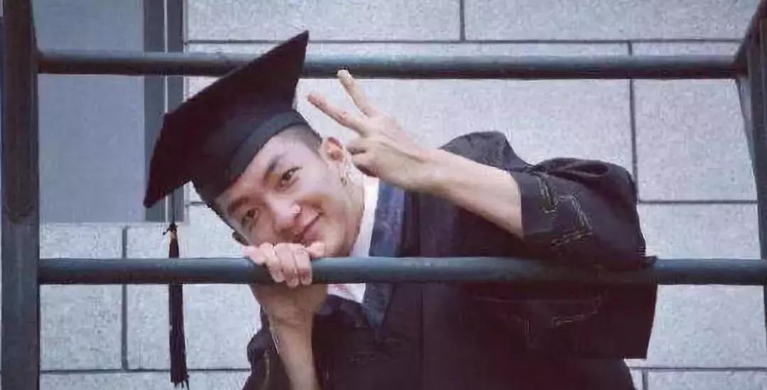 流浪地球主演近况如何了,流浪地球中最令人讨厌的人物