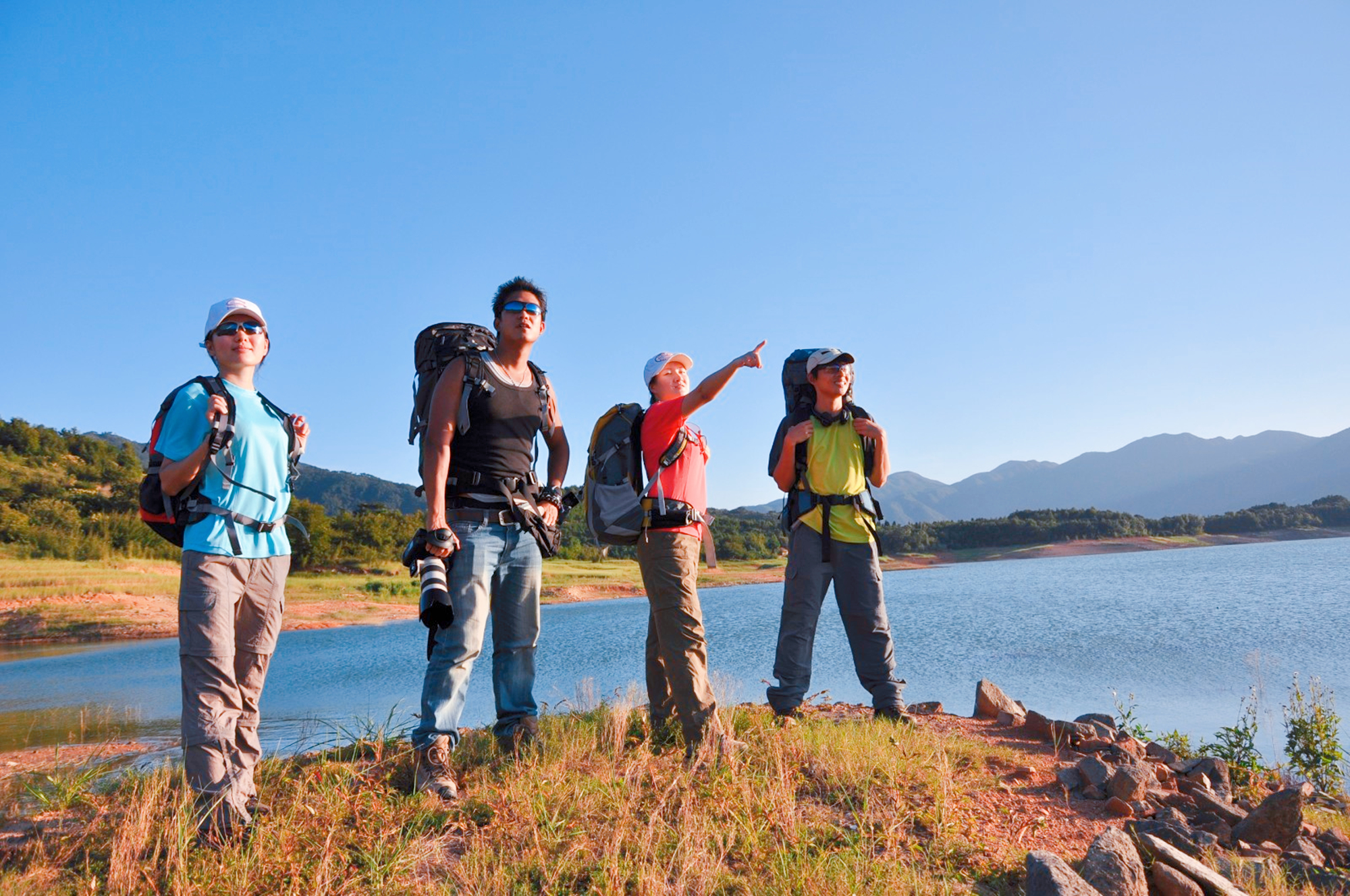 驴友徒步需要带什么,户外知识驴友出行的基本装备