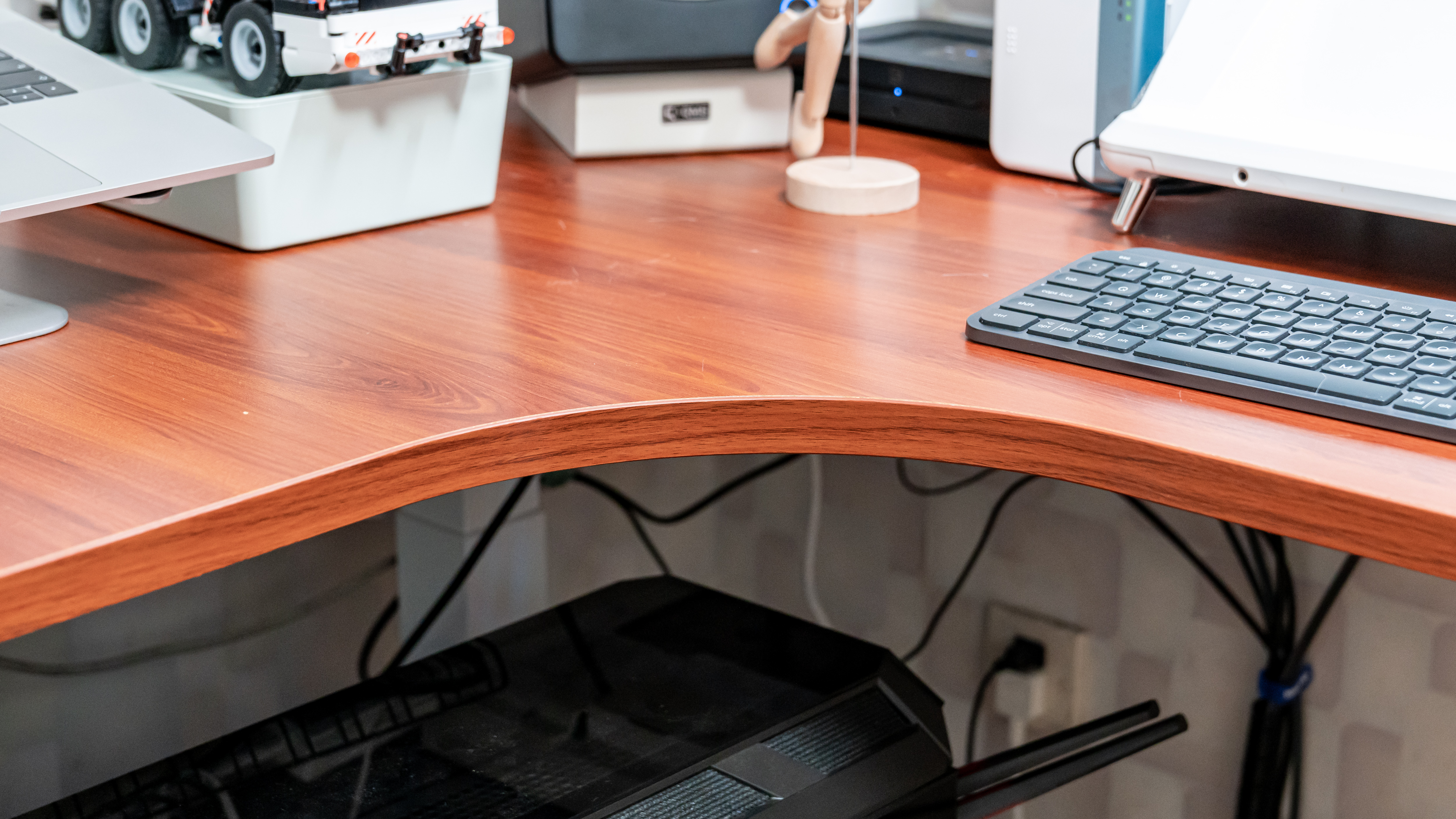 打造理想的居家办公环境：乐歌升降桌/台+明基灯具晒单