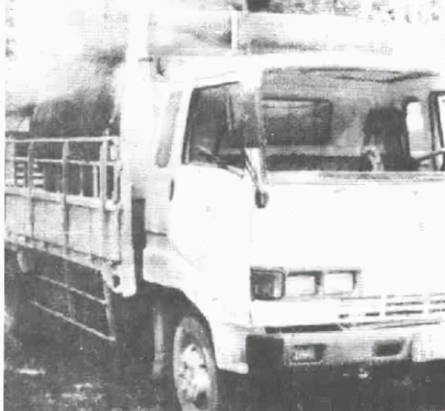 收受巨额钱财判几年,收受贿赂10万判多少年