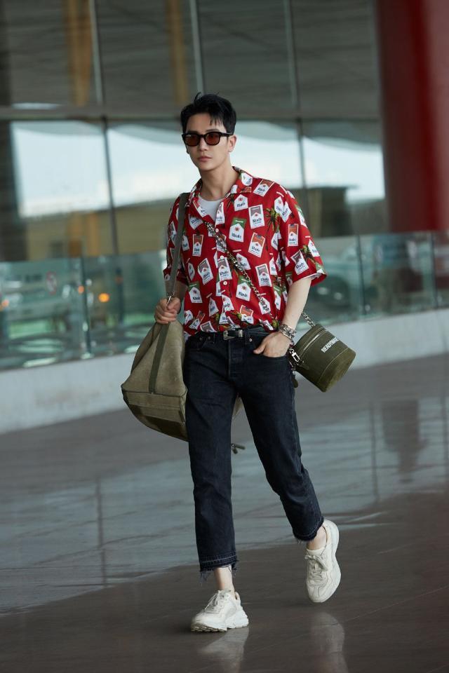 virgilabloh和侃爷谁成就高,virgilabloh与侃爷拥抱