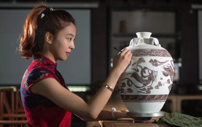 全国首个！辽宁最美80后女硕士：放弃高薪，成功创业，获央视专访！