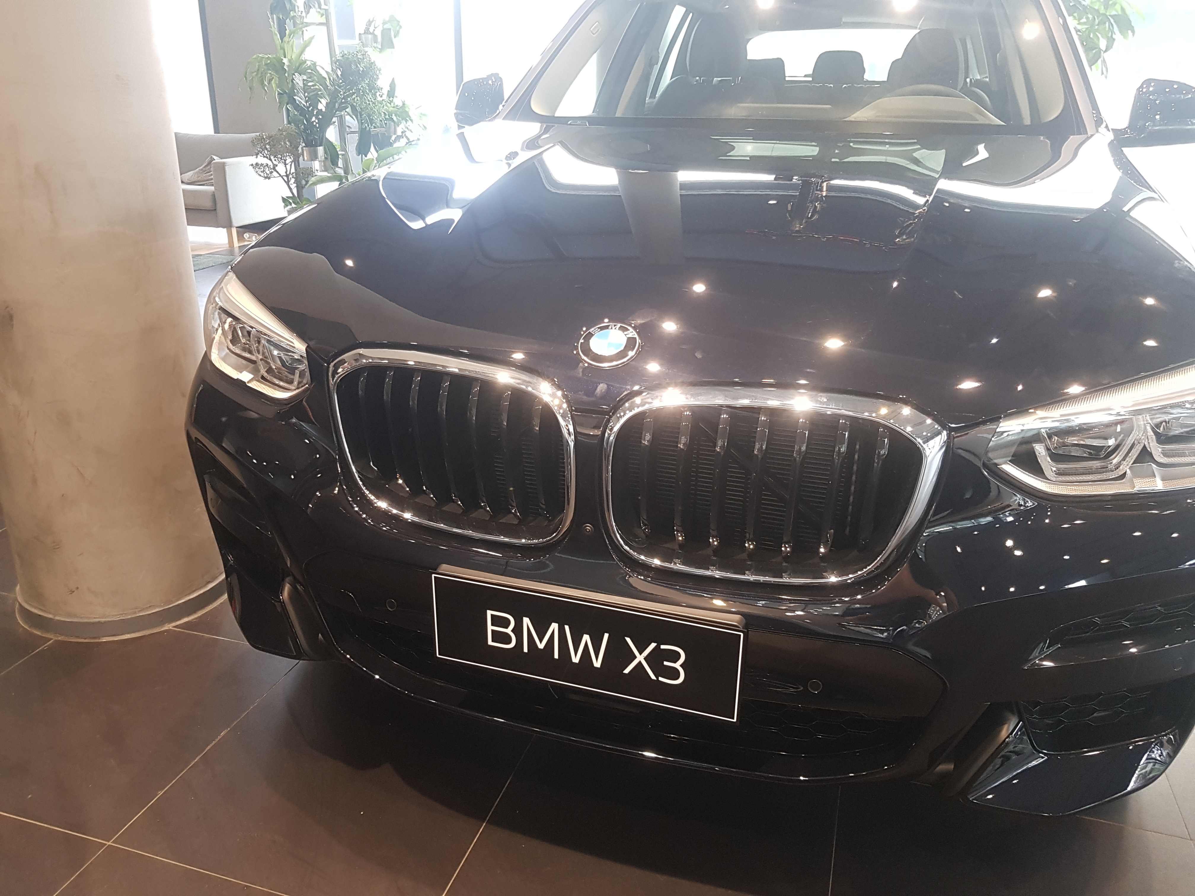 宝马x3黑色试驾视频,宝马x3新款黑色最低配