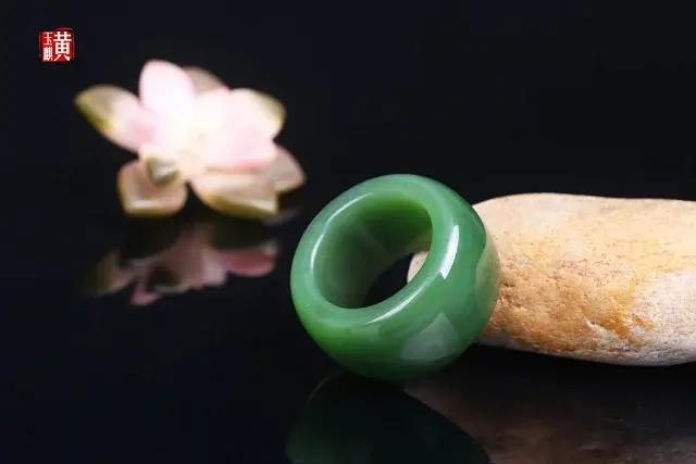 碧玉的真假辨别方法,碧玉的真假辨别