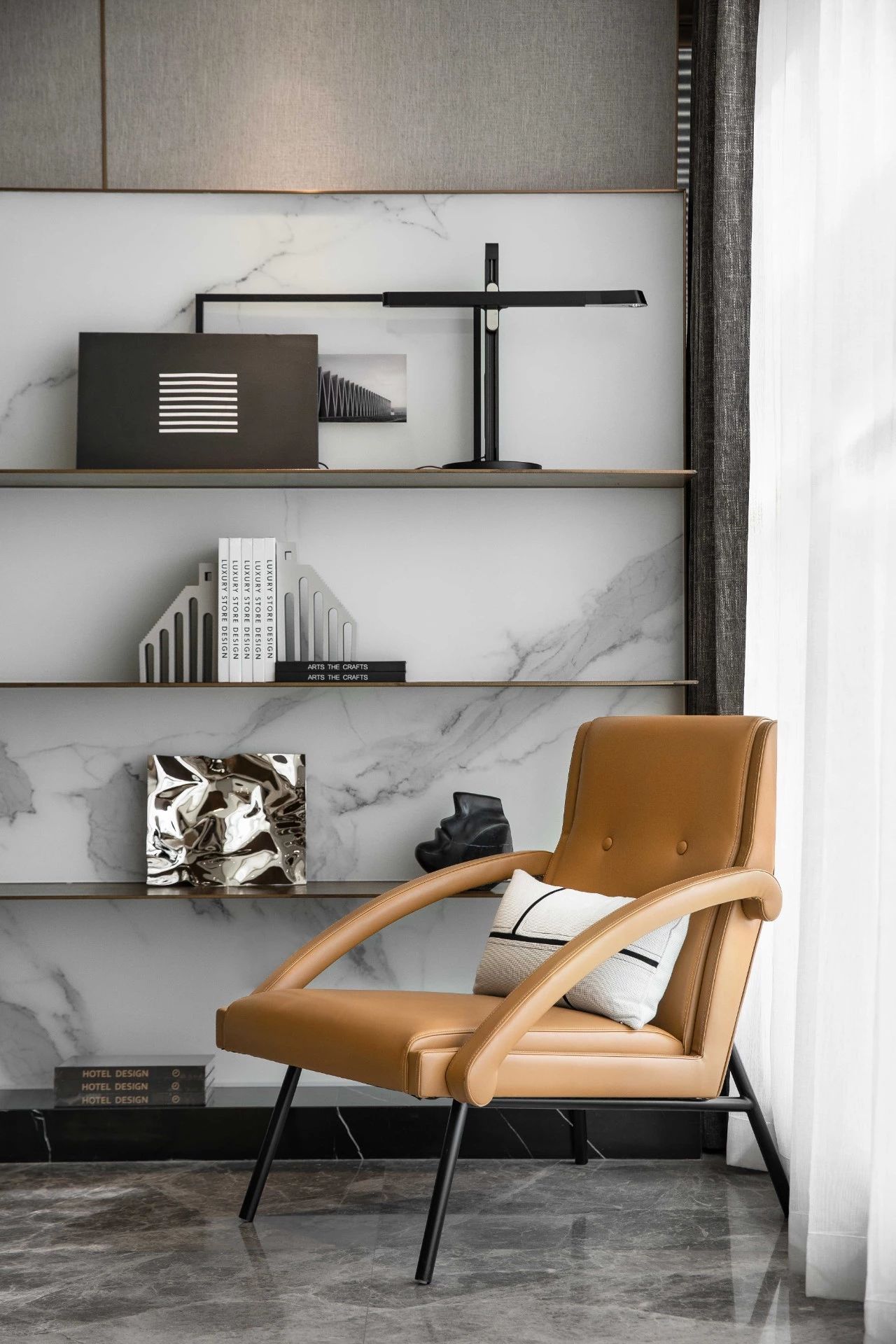 距离拥有一个爱马仕橙的家,不需要过多的费用,只需一片岩板设计