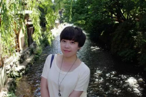 明星小主播蔡紫萱：《六一儿童节》作者‖白川