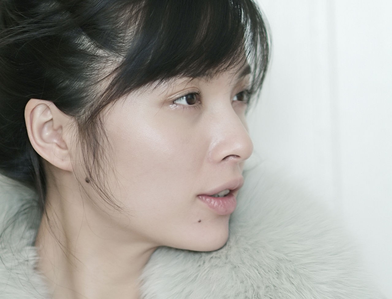 靳东和李佳婚后的故事,靳东李佳婚姻和家庭