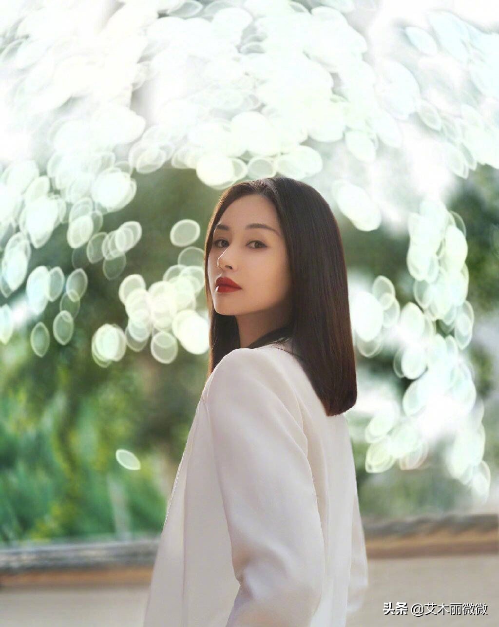 王子文穿搭西装,王子文真懂简约高级穿搭