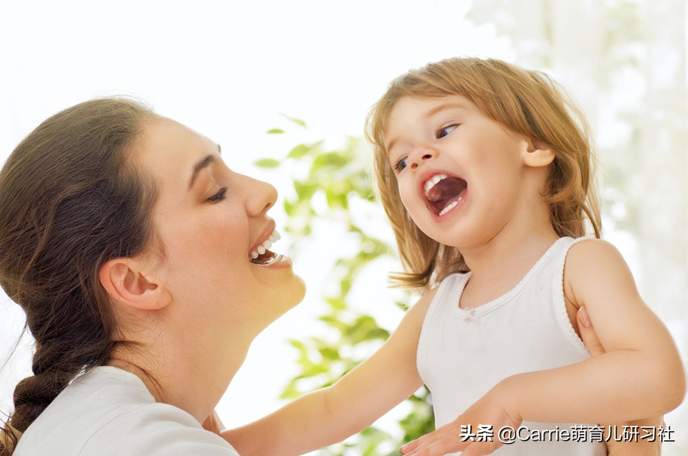 排队时小孩玩方便携带的游戏,排队时可以和娃玩的小游戏