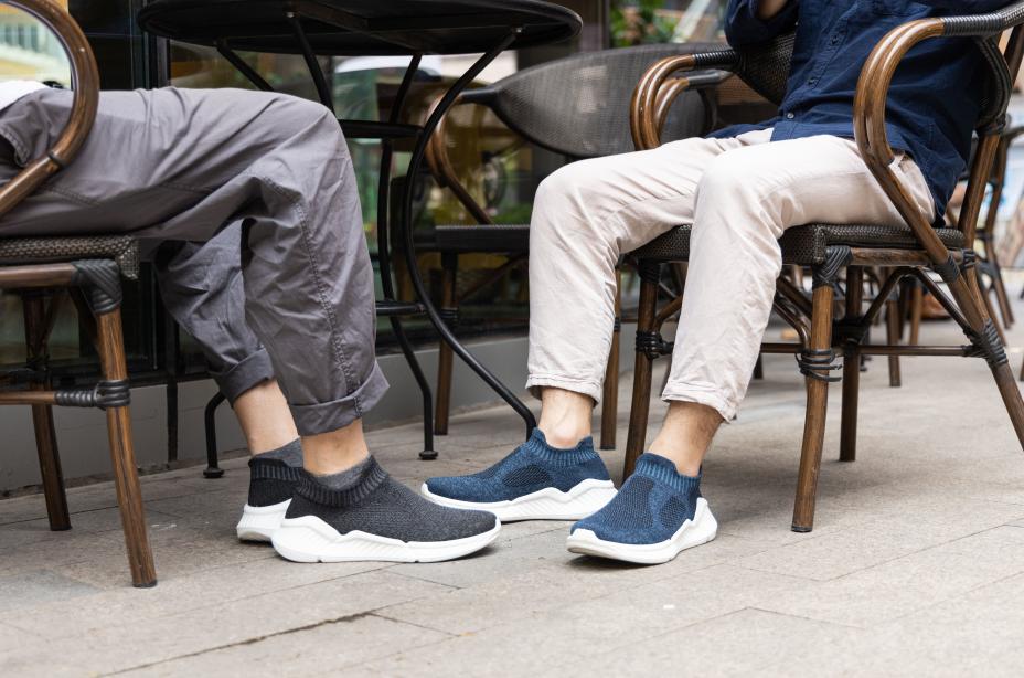 小米有品最具性价比休闲鞋，椰子的脚感回力的价格，百元能买2双