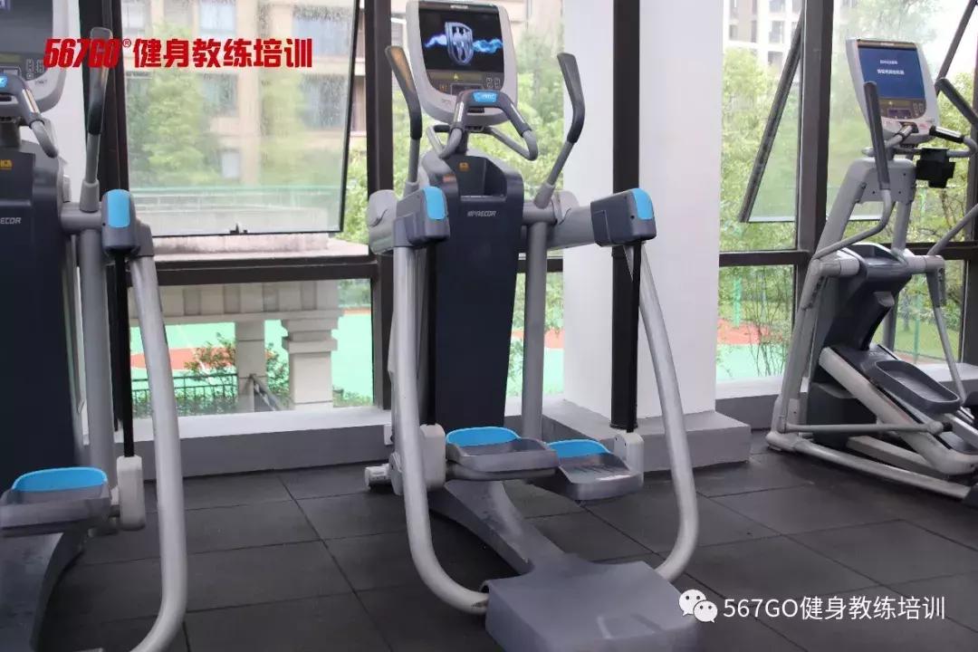 湖南长沙健身教练培训班,这才是健身教练的真正训练