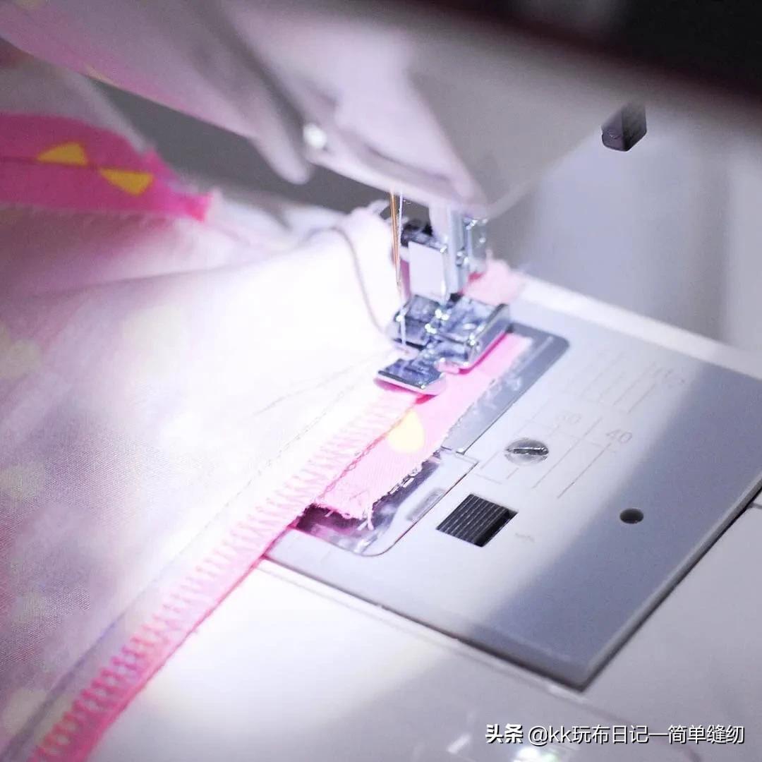 来回缝隐形拉链怎么收口,隐形拉链怎么缝补才美观