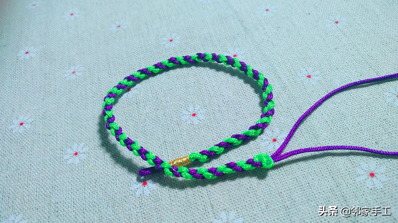 圆形四股辫编错了怎么办,圆形四股辫手链编法全程