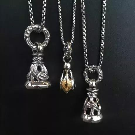 盘点让男生看了爱不释手的东西,男士戴的银饰品高级感