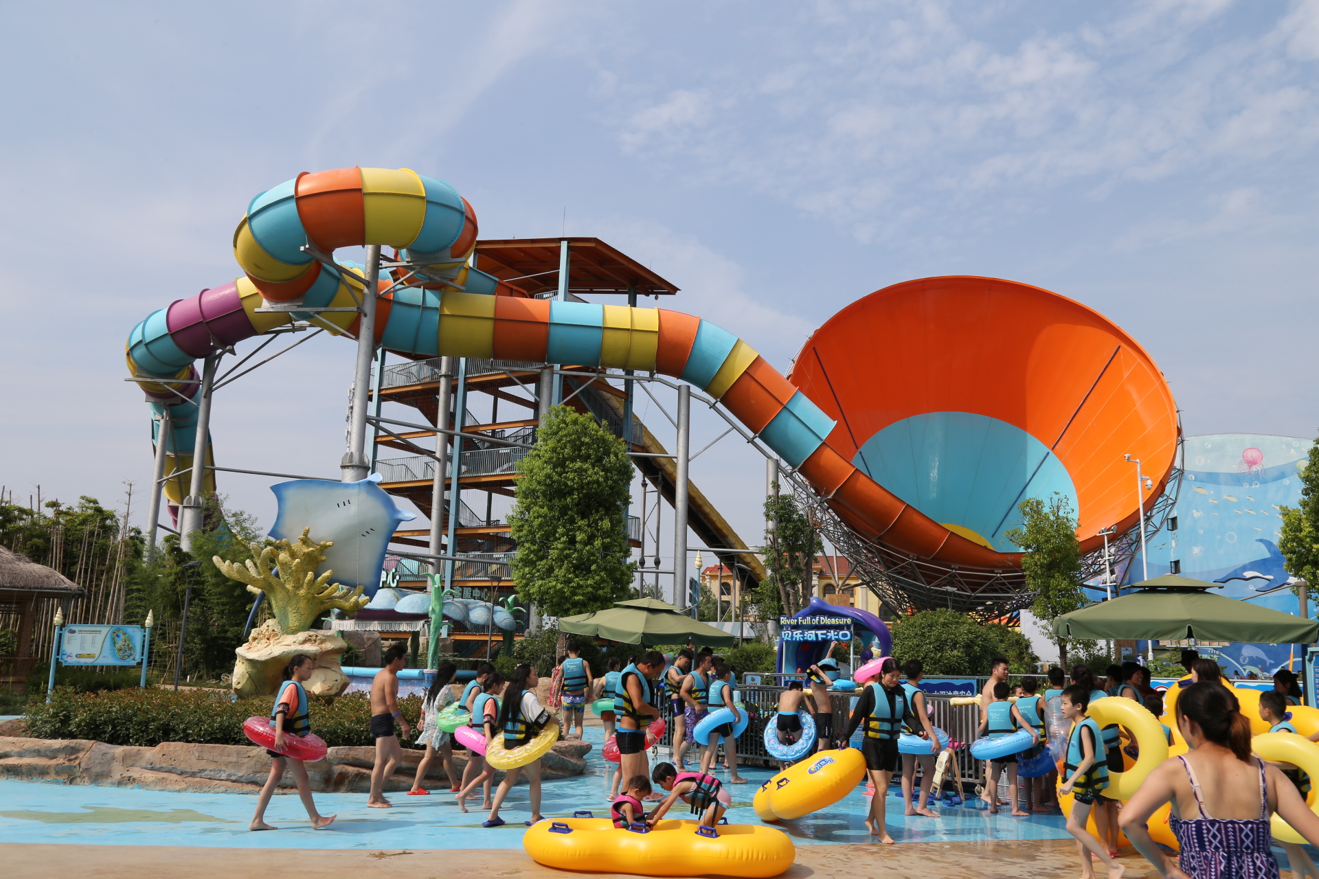 许昌瑞贝卡乐园地址,许昌瑞贝卡乐园