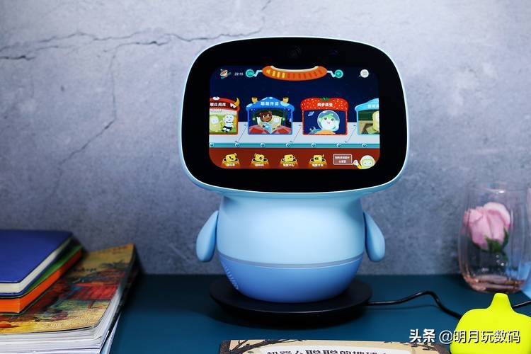 陪伴机器人儿童学习,ai早教学习机器人哪个好用