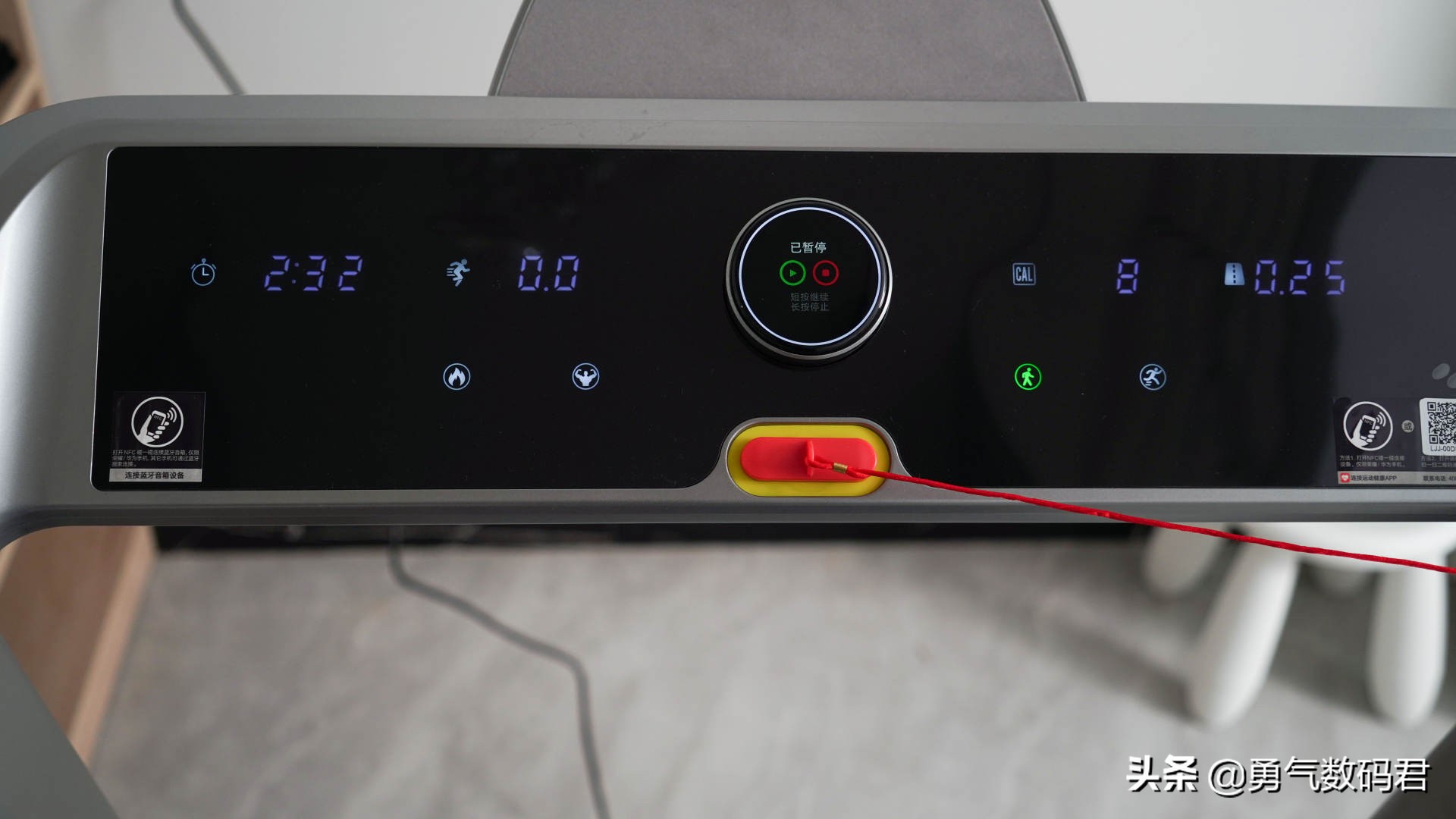 荣耀亲选磁悬浮减震跑步机价格,立久佳跑步机h1优缺点