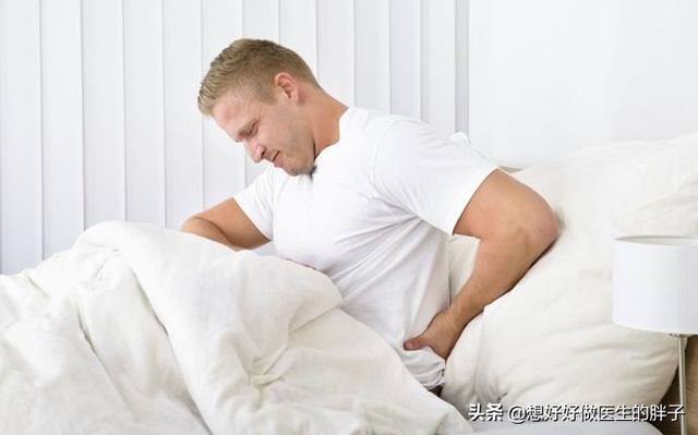 朋友说干活腰疼怎么回,腰疼晚上休息就好一干活就疼