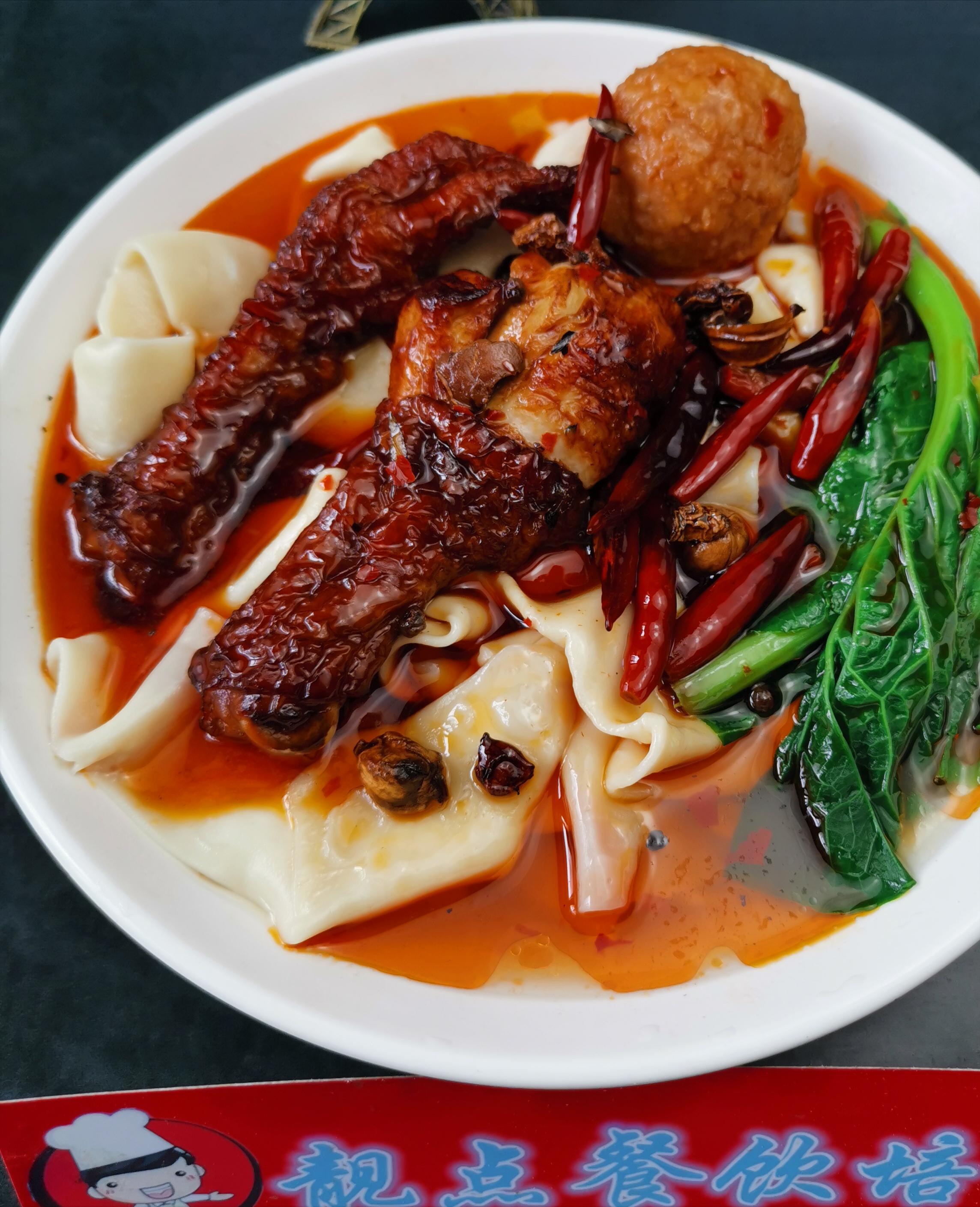 石家庄兴起的板面叫安徽牛肉板面,板面为何在河北这么受欢迎