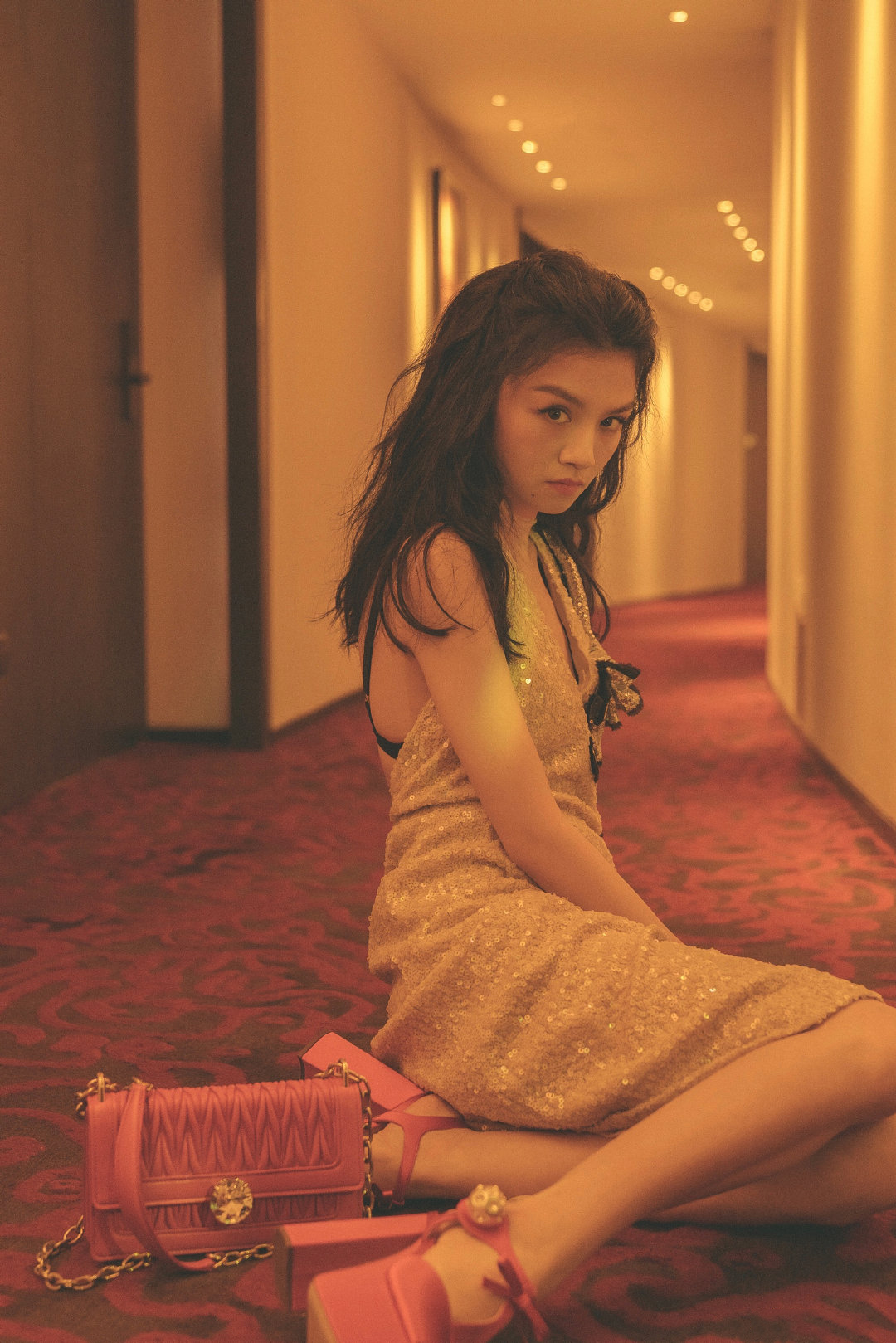 娱乐圈6位当红小花大PK，谁是你心中的最佳MiuMiu少女？