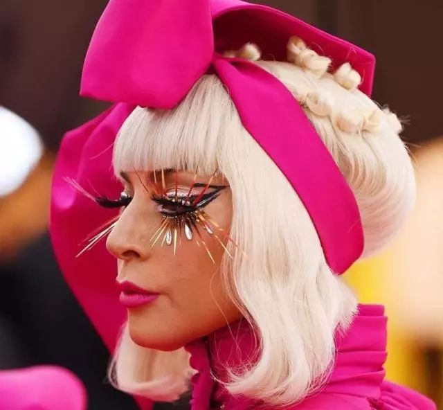 谷歌2019年度全球时尚美容热搜词出炉，这一年他们都在搜索什么？