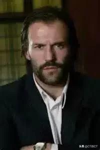 贝克汉姆为什么不健身,贝克汉姆秃了没有