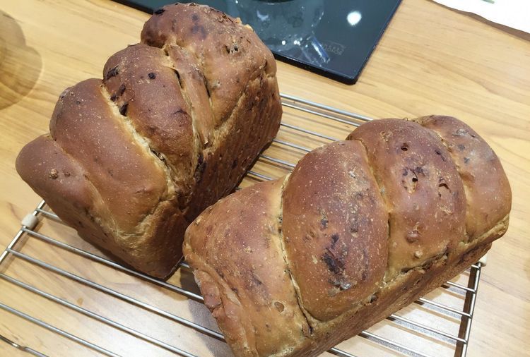 米旗枫糖核桃吐司,好利来全麦红枣核桃吐司