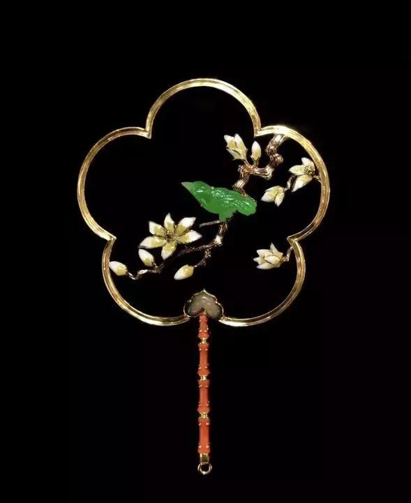 母亲节送什么礼物比较好,母亲节戴什么珠宝好呢