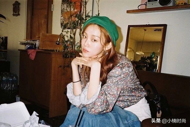 泫雅iu同款,韩星戴的帽子