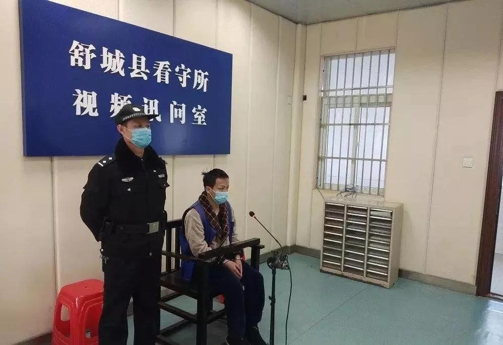 朋友圈卖正规口罩违法吗,第一批卖口罩的人