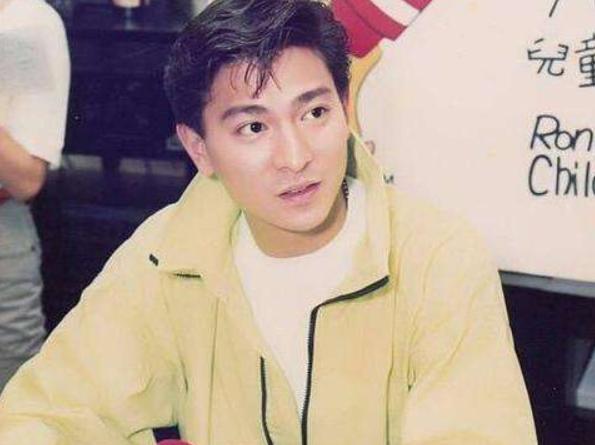 刘德华被谁抚养长大的,刘德华为什么帮姐姐住贫民窟