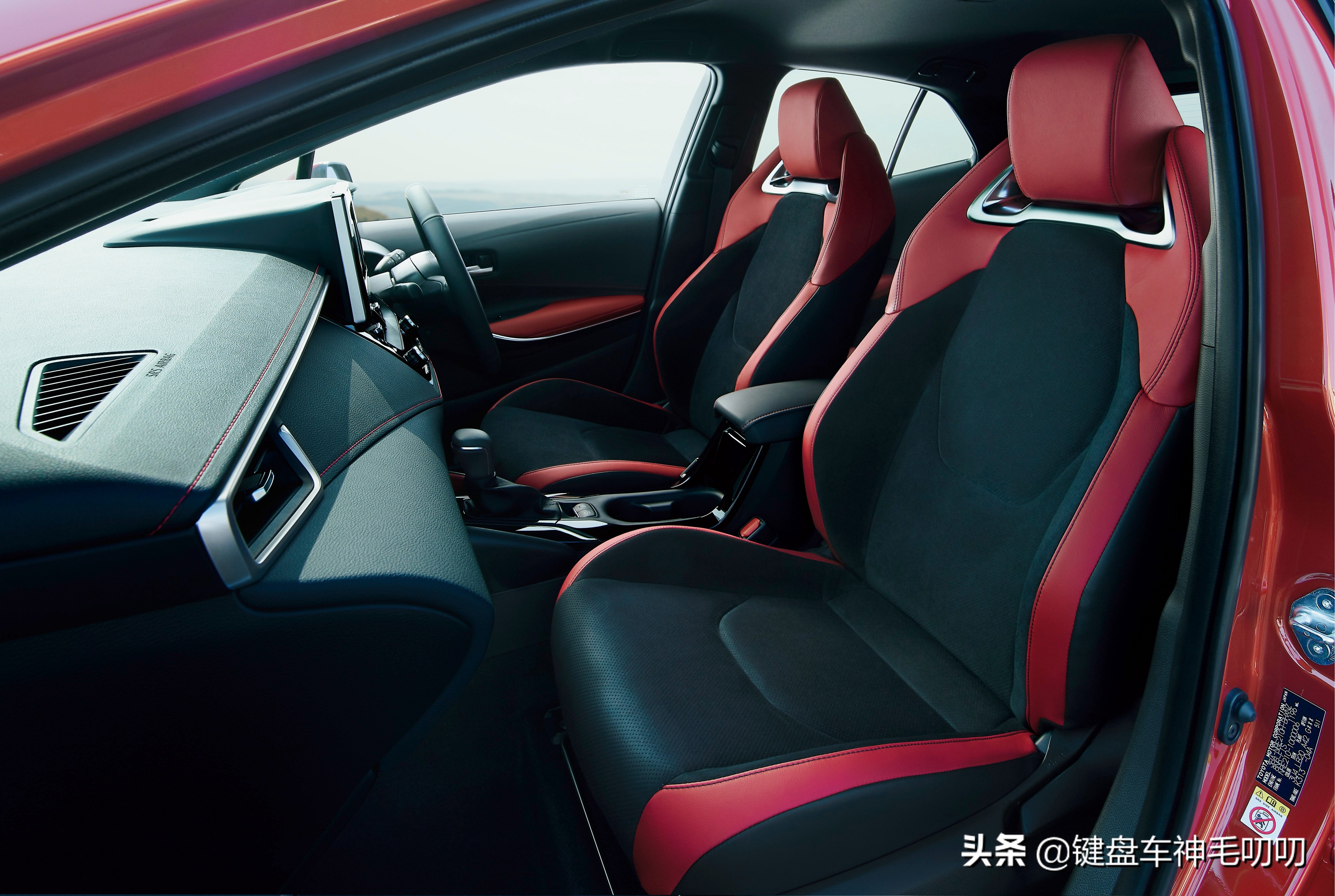 卡罗拉1.2t赛道,第十二代全新卡罗拉运动版