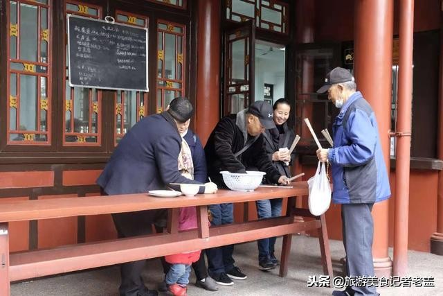 成都能吃斋饭寺庙,成都斋饭好吃的寺庙