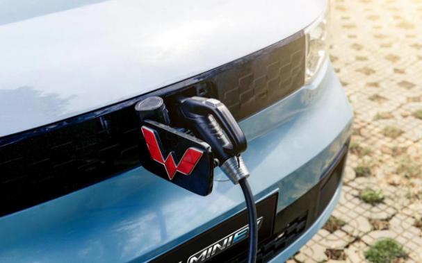 五菱宏光miniev120公里和170公里,五菱宏光电动车miniev