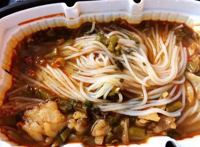 方便面条料包测评,泡面测评康师傅红烧牛肉面