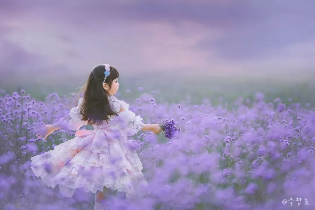 拿起尼康相机，带着孩子去记录美好的童年