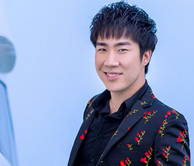 lol女陪玩假打,lol女陪玩一般是什么情况