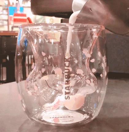 猪猪女孩有多蠢,猫爪杯就有多火