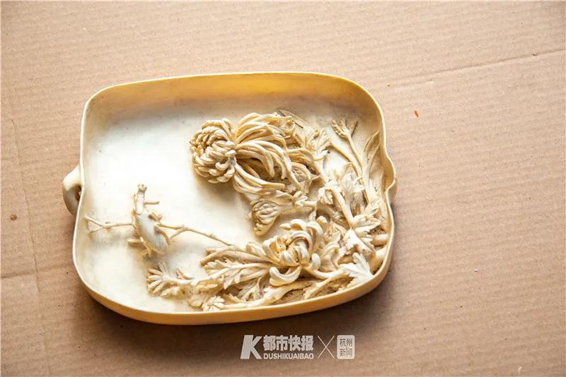 文玩界的一红二黑三白有什么功效,文玩中的一红二黑三白是什么