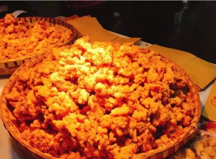 我在2018年的网红美食堆里，精挑出了这23家火爆的店给你！