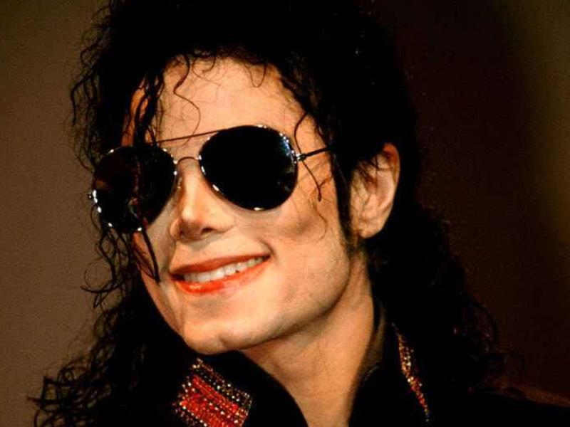 迈克尔杰克逊和张杰合作过吗,张杰和迈克尔杰克逊谁更厉害