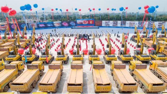 广州恒大足球场世界之最,广州恒大世界顶级主场