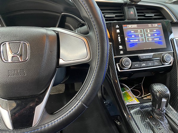 昆明本田思域重低音音响改装,南京思域音响改装