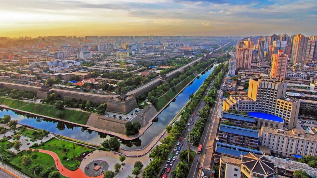 对西安有独特的情怀,热爱西安这座城市